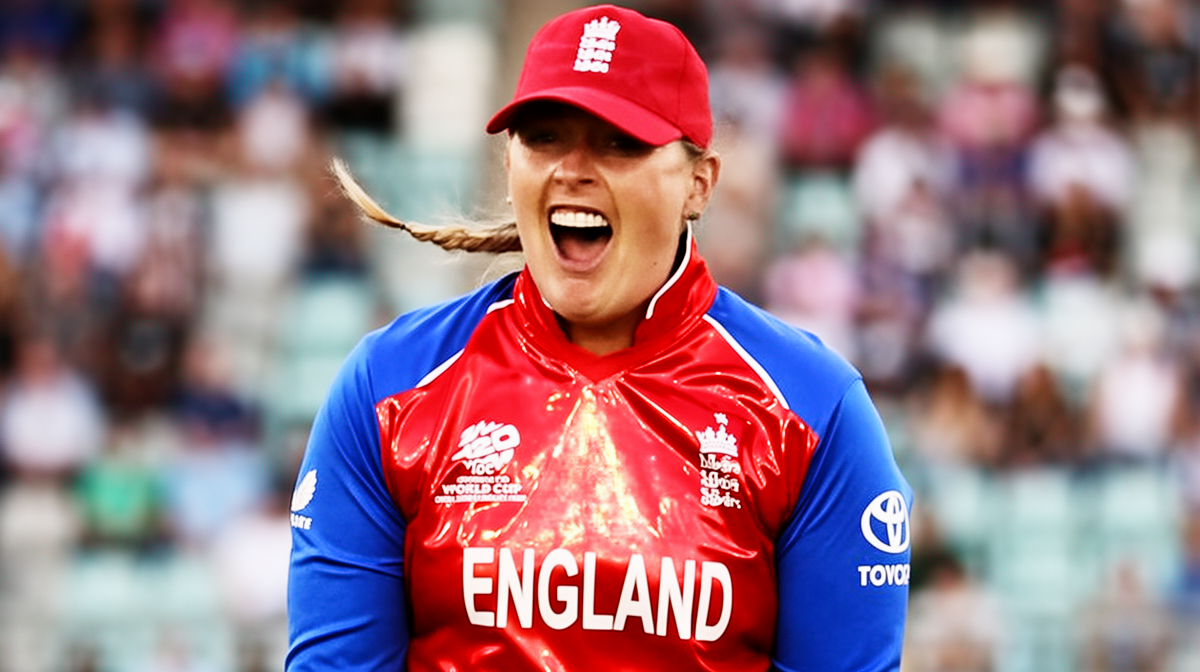 德信体育登录 - 女子T20世界杯：英格兰如何靠努力与闪亮外套提升防守 - 德信体育